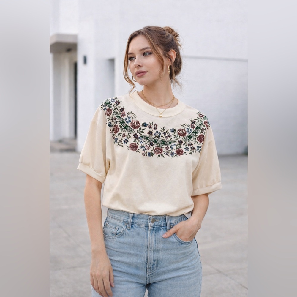Vintage Relaxed Fit Floral Top